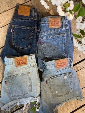 Levi's Cutoff Jeans Pre-loved Good
